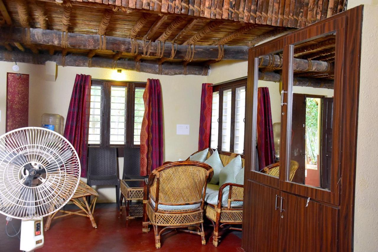 Paradise Quest Nature Farmhouse Villa Kālapettai Exterior photo