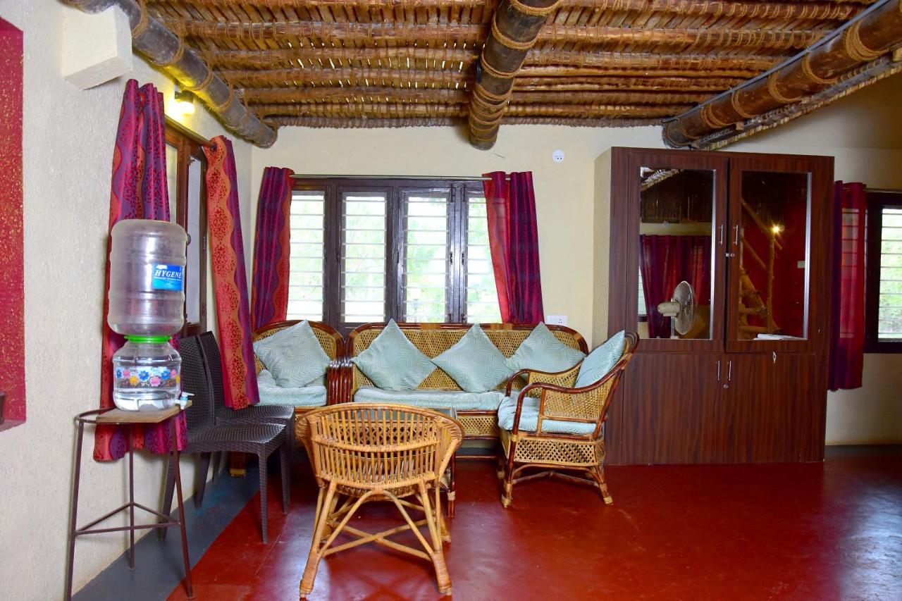 Paradise Quest Nature Farmhouse Villa Kālapettai Exterior photo